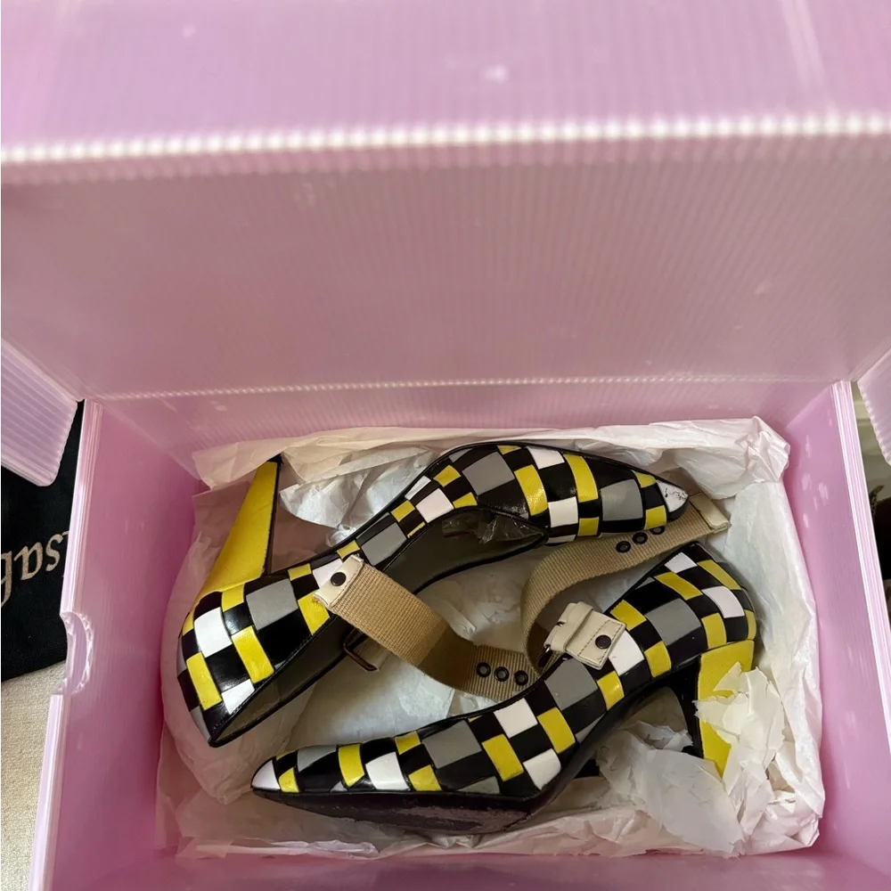 Miu Miu Checkered Heels with Yellow and Black - Picture 3 of 3